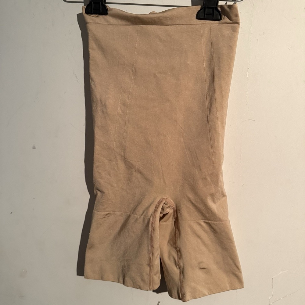 Spanx High-Waisted Mid-Thigh Shaping Short US Size Large Boy Short NWT